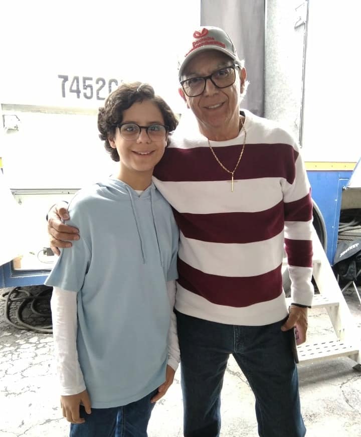 Alex Otero Acompañado